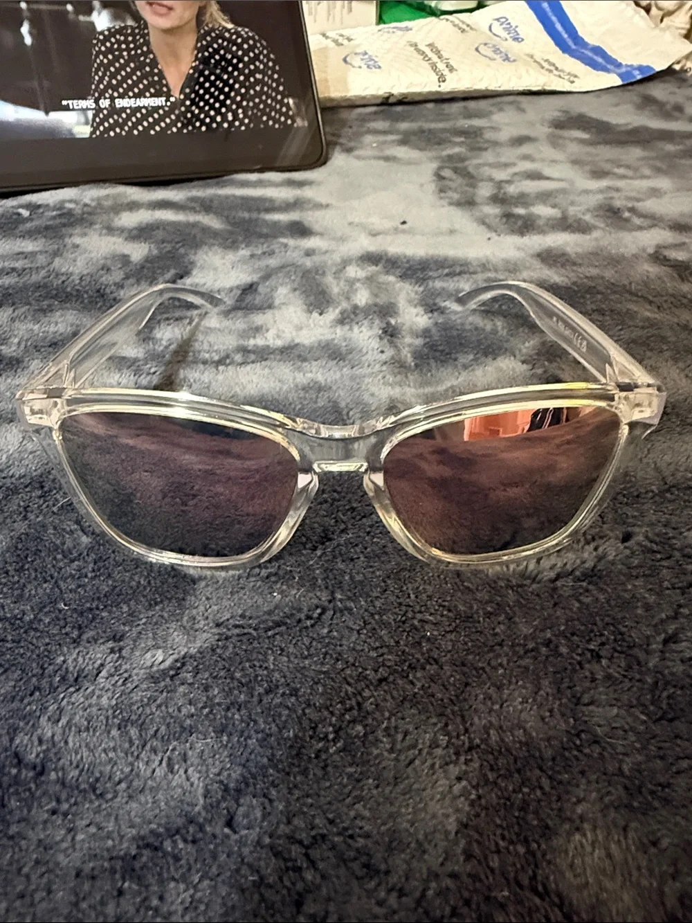 Clear Frame Sunglasses with Pink Mirrored Lenses